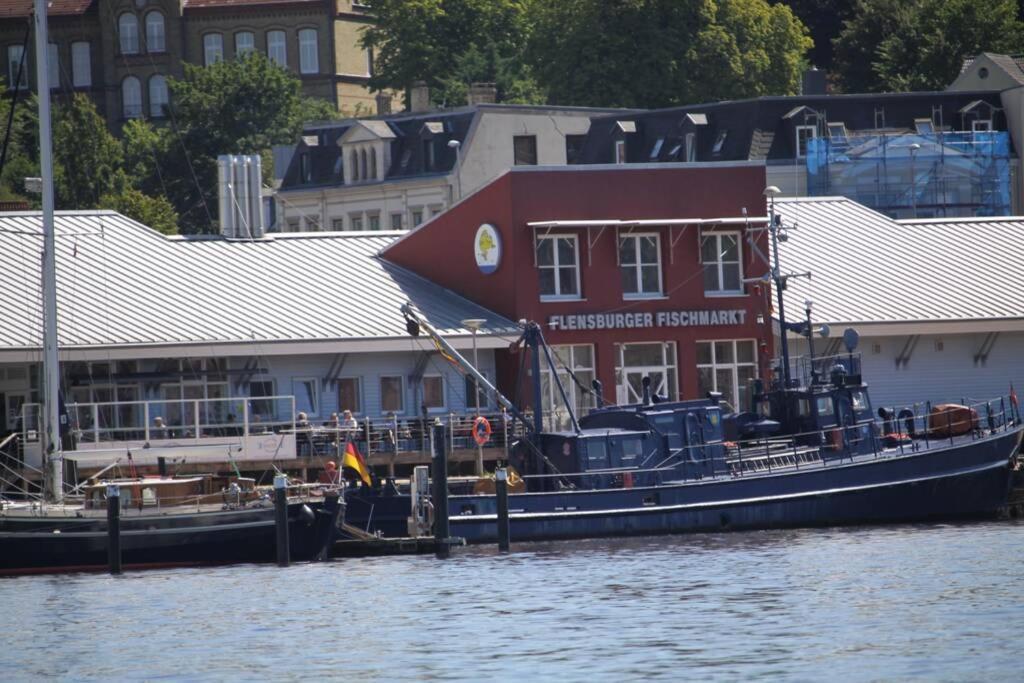 Gemuetliche Haushaelfte Mit Garten Und Terrasse Flensburg Exteriér fotografie