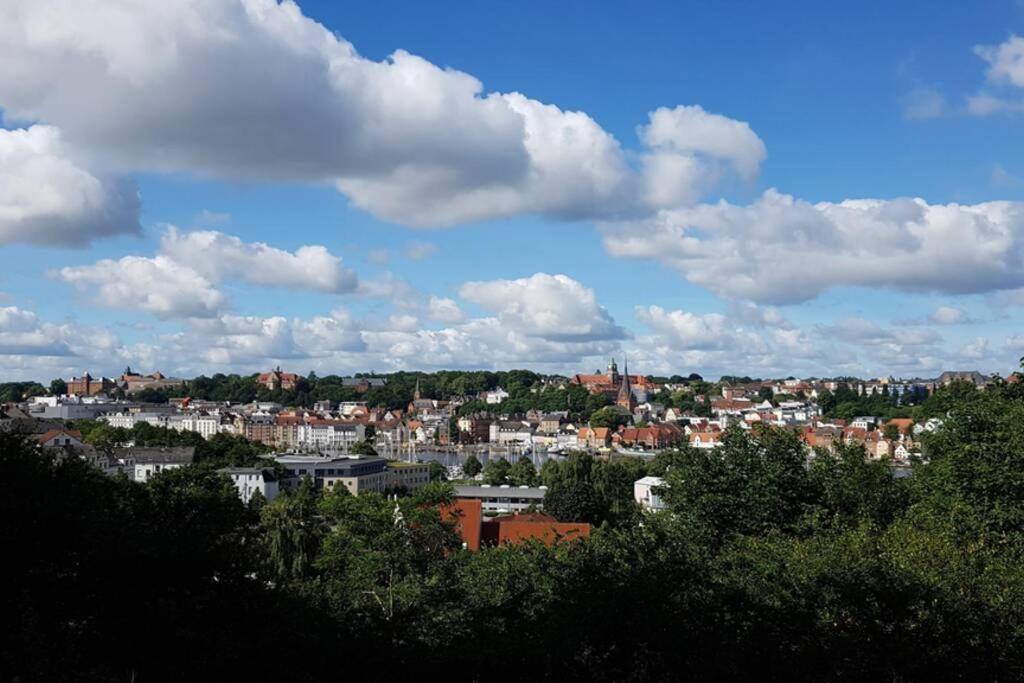 Gemuetliche Haushaelfte Mit Garten Und Terrasse Flensburg Exteriér fotografie